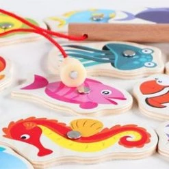 【QZM Prachtige Oceaanwereld】Visspel Magnetisch Met 2 Hengels En 26 Vissen Met Cirfers - Hengelspel - Fishing Game - Houten Magnetisch Visspel - Fijne Motoriek Speelgoed - Montessori Educatief Speelgoed -Goedkope baby-en-kleuterspelletjes winkel 550x267