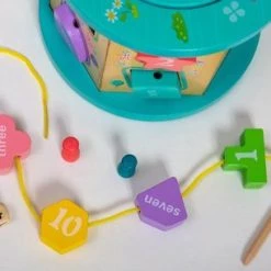 FDWB Houten Blokkendoos Met Vormen En Kralenrek - Multifunctioneel- Educatief - 3 T/m 6 Jaar - Fdbw 11 FDWB Houten Blokkendoos Met Vormen En Kralenrek - Multifunctioneel- Educatief - 3 T/m 6 Jaar - Fdbw -Goedkope baby-en-kleuterspelletjes winkel 550x305 1