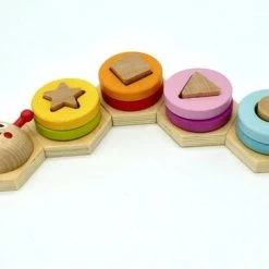 Merkloos Rups Puzzel – Vormenpuzzels - Vormenstoof - Stapeltoren - Puzzels - Montessori - Houten Speelgoed - Educatief Speelgoed - Kleurrijk - Puzzel - Kinderspeelgoed - Geometrisch - Klassiek Speelgoed - Uitdagend - Oog-hand Coördinatie -Goedkope baby-en-kleuterspelletjes winkel 550x365 2