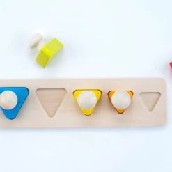 Engelhart Leerspel Kleuren En Driehoekige Vormen 29 Cm -Goedkope baby-en-kleuterspelletjes winkel 550x367 12