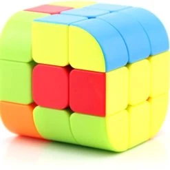 ProductLand Rubiks Cube - Cylinder Kubus - Speed Cube - Fidget Toys - Sinterklaas Cadeau - Kerst Kado - Hoogste Kwaliteit - Schoencadeautjes Sinterklaas -Goedkope baby-en-kleuterspelletjes winkel 550x529