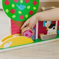 Melissa & Doug GO Tots Houten Boerenerf Tuimelpret - Houten Peuterspeelgoed - Ontwikkelings Speelgoed 15 Melissa & Doug GO Tots Houten Boerenerf Tuimelpret - Houten Peuterspeelgoed - Ontwikkelings Speelgoed -Goedkope baby-en-kleuterspelletjes winkel 550x550 154