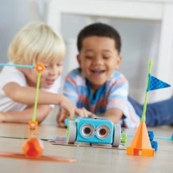 Learning Resources Botley - Programmeerbare Robot - Activiteitenset -Goedkope baby-en-kleuterspelletjes winkel 550x550 213