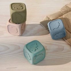 Liewood Andrew Dobbelsteen - Stormy Blue -Goedkope baby-en-kleuterspelletjes winkel 550x550 251