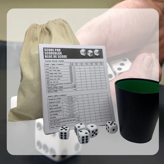 Merkloos Yathzee Set Met Handige Opbergzak - Dobbelspel - Scoreblok (100 Vellen) In Het Nederlands - 5 Dobbelstenen - Pokerbeker | Perfect Verjaardag Of Kerstcadeau 6 Merkloos Yathzee Set Met Handige Opbergzak - Dobbelspel - Scoreblok (100 Vellen) In Het Nederlands - 5 Dobbelstenen - Pokerbeker | Perfect Verjaardag Of Kerstcadeau - Afbeelding 4