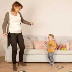 Identity Games Nijntje Stoelendans 11 Identity Games Nijntje Stoelendans -Goedkope baby-en-kleuterspelletjes winkel 550x665